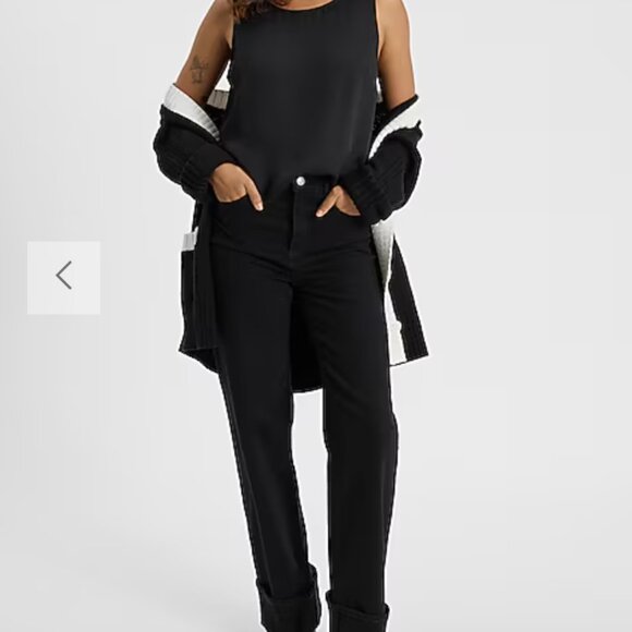 Express Crew Neck Flowy Tank - Picture 6 of 6